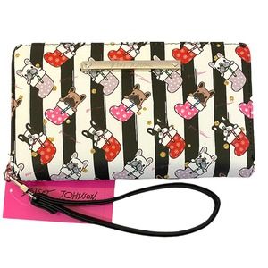 Betsey Johnson Scarf & Wallet Gift Set